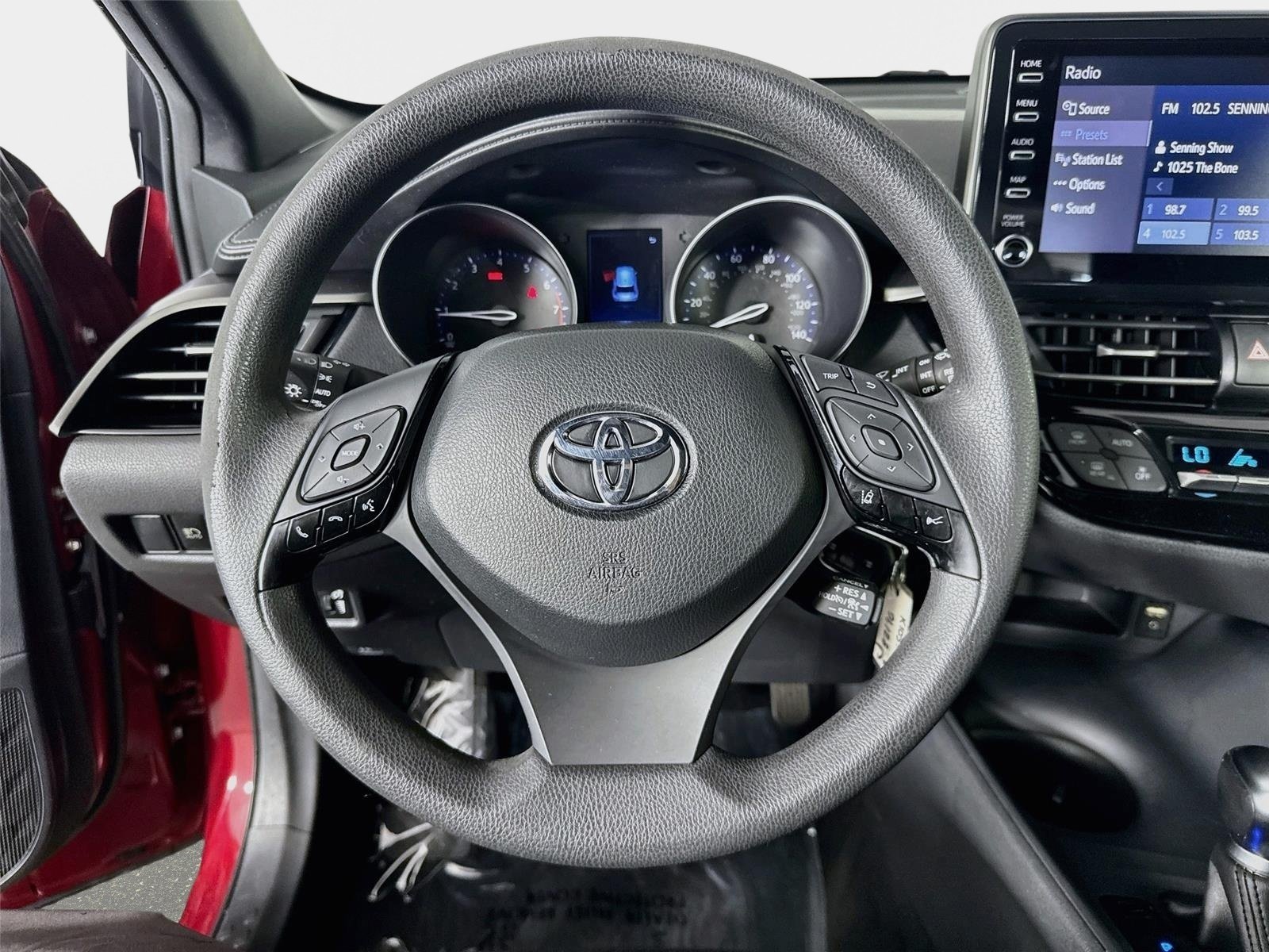 Used 2019 Ruby Flare Pearl Toyota XLE image 12