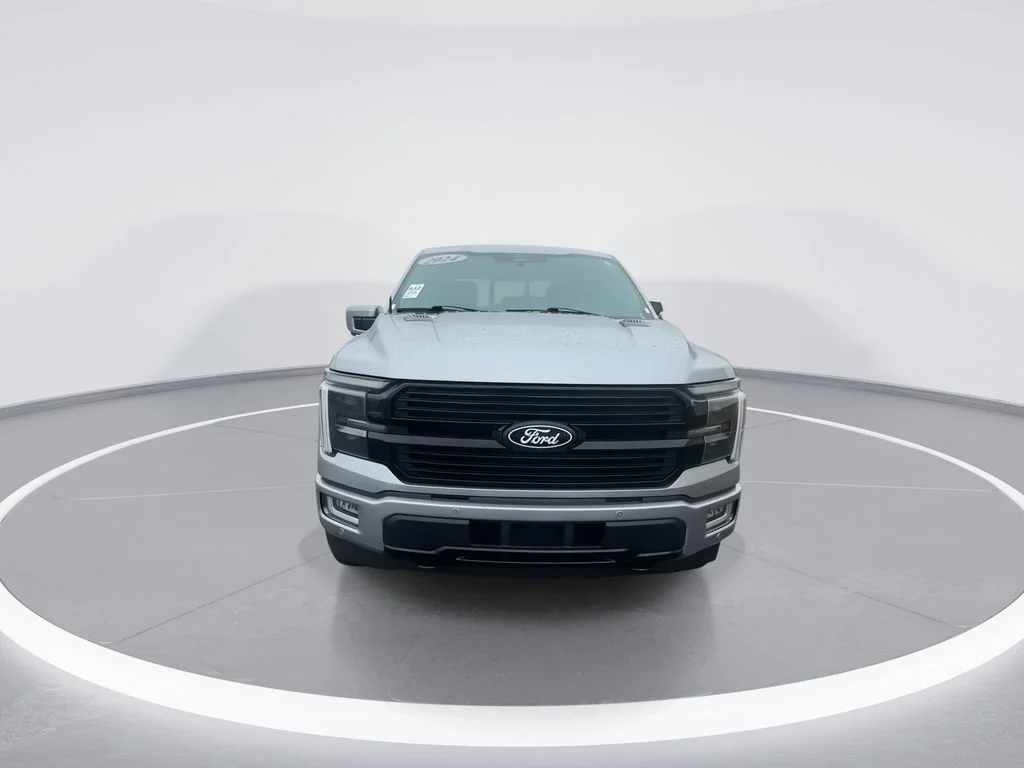 Used 2024 Silver Ford Platinum image 3