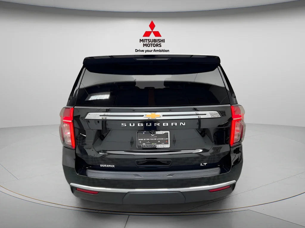 Used 2023 Black Chevrolet LT image 5