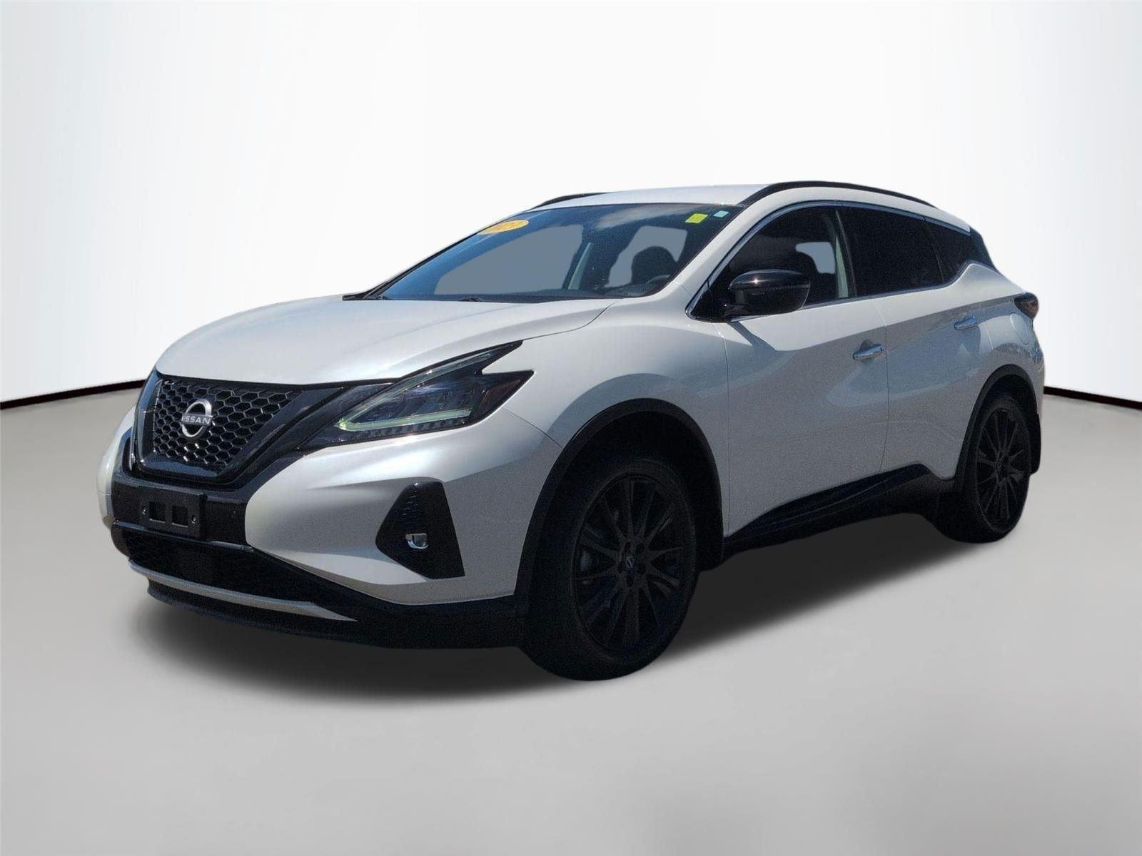 Used 2023 Pearl White Tricoat Nissan SV image 1