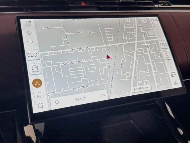 New 2026 Borasco Grey Land Rover Dynamic SE image 16