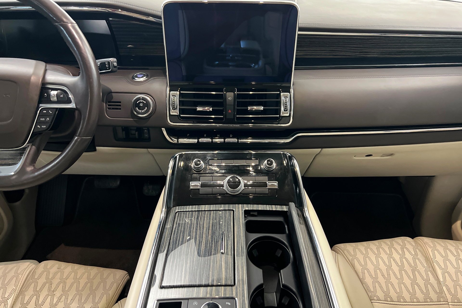 Used 2019 White Lincoln Black Label image 14