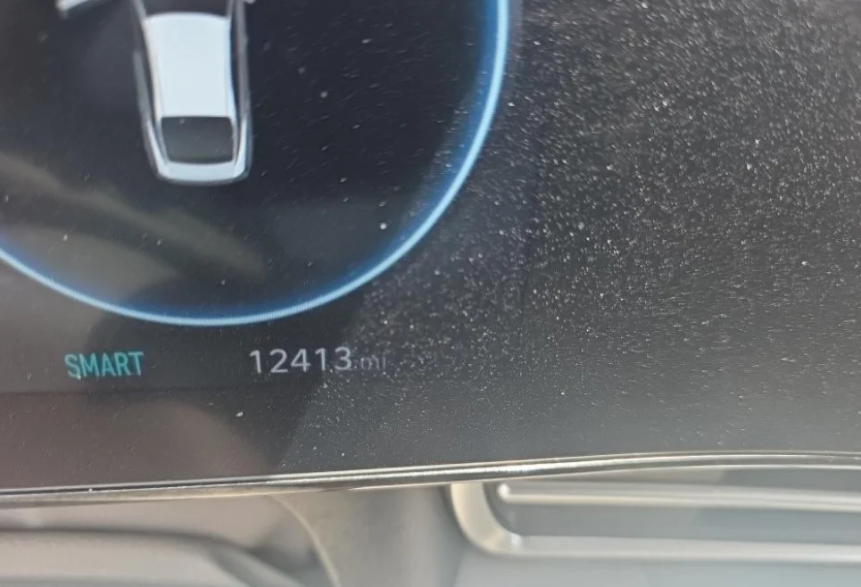 Used 2023 Black Hyundai SEL image 14