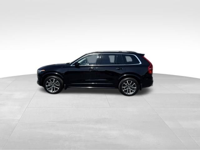 Used 2019 Black Volvo T5 Momentum image 11