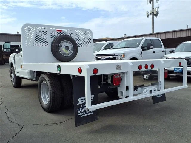 New 2024 Oxford White Ford XL image 5