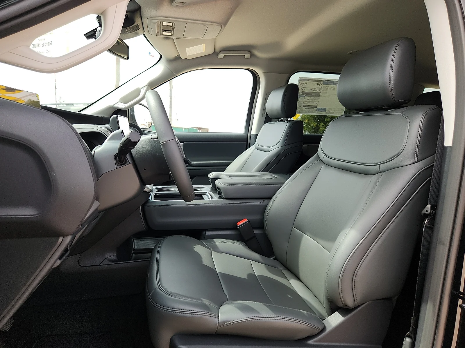 New 2027 Agate Black Metallic Ford MAX Active image 17