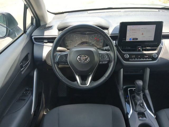 Used 2023 Silver Toyota LE image 17