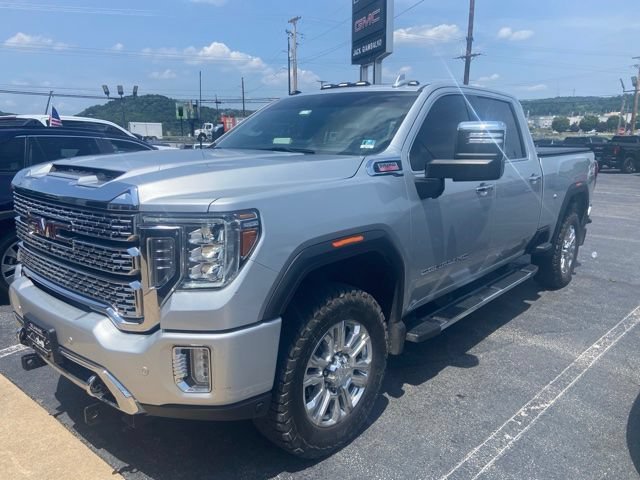 Used 2022 Quicksilver Metallic GMC Denali image 7