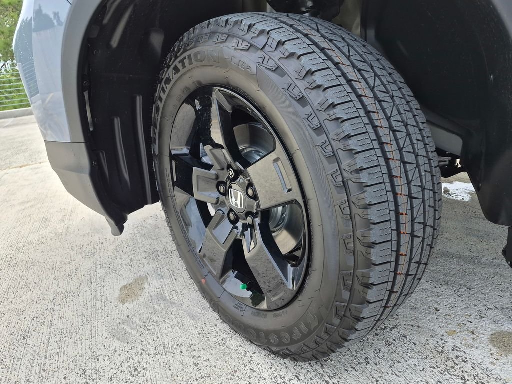 New 2026 Sonic Gray Pearl Honda Black Edition image 9