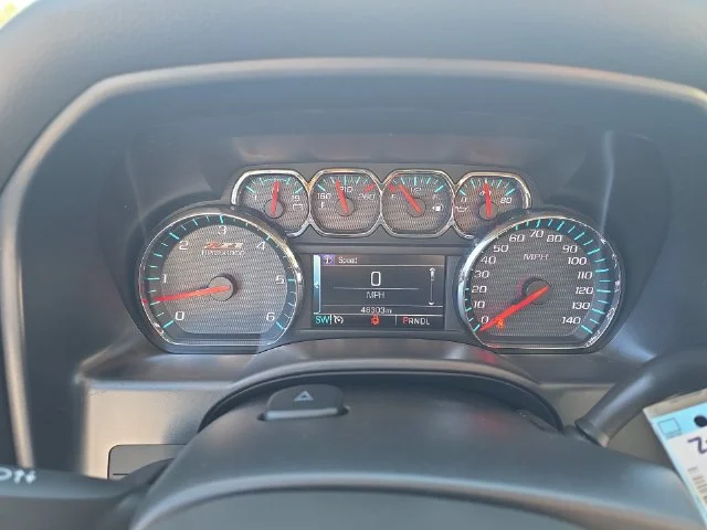 Used 2018 SILVER ICE METALLIC Chevrolet LT image 20