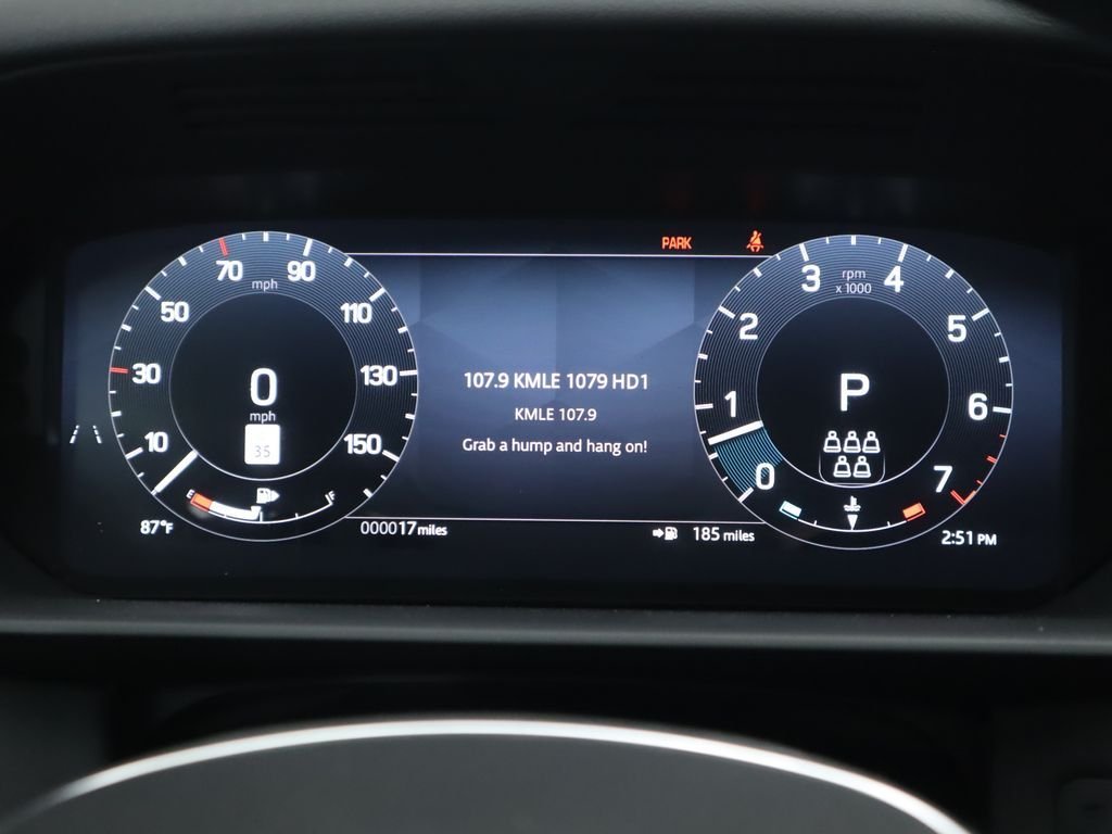 Used 2025 Fuji White Land Rover S image 36