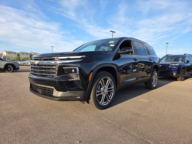 New 2027 Mosaic Black Metallic Chevrolet LT image 2