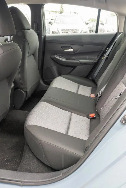 New 2027 Atlantic Gray Metallic Nissan SV image 9