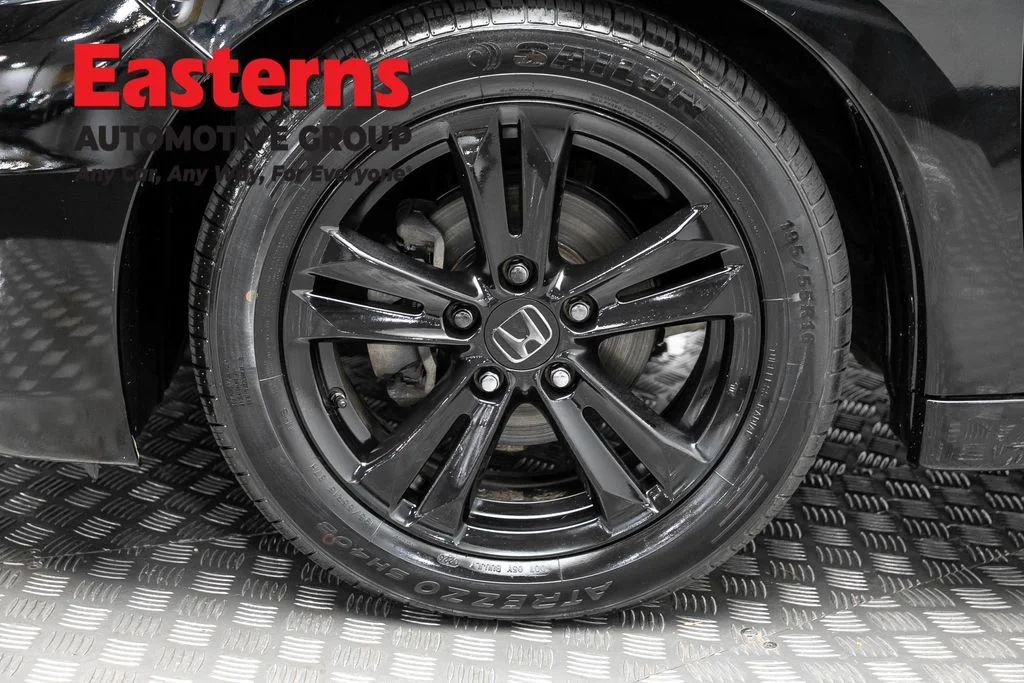 Used 2015 Black Honda EX image 30