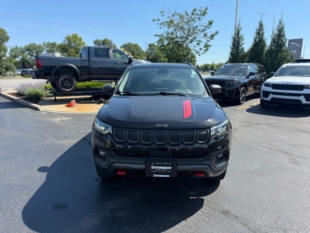 Certified Used 2022 Diamond Black Jeep Trailhawk image 7