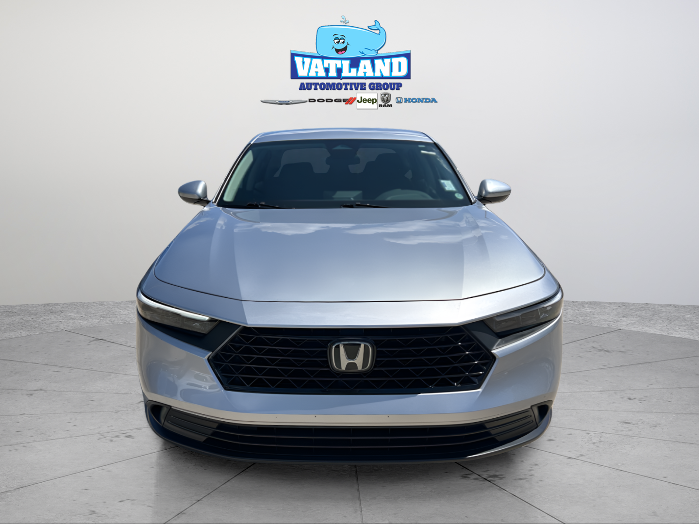 Used 2024 Silver Honda LX image 21