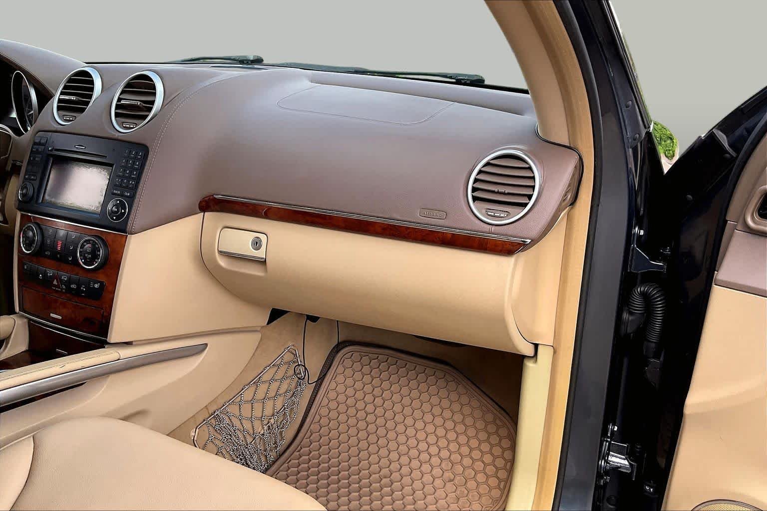 Used 2012 Steel Grey Metallic Mercedes-Benz GL 450 image 15