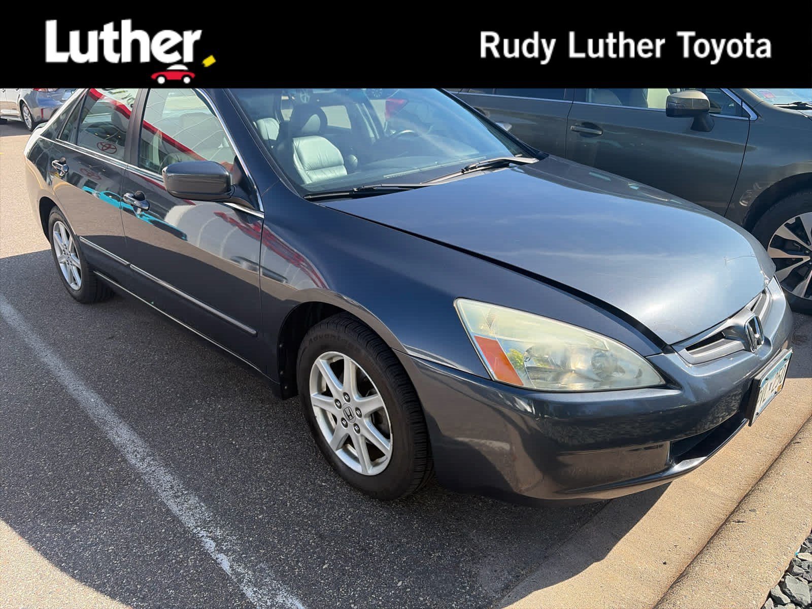 Used 2004 Gray Honda EX image 1