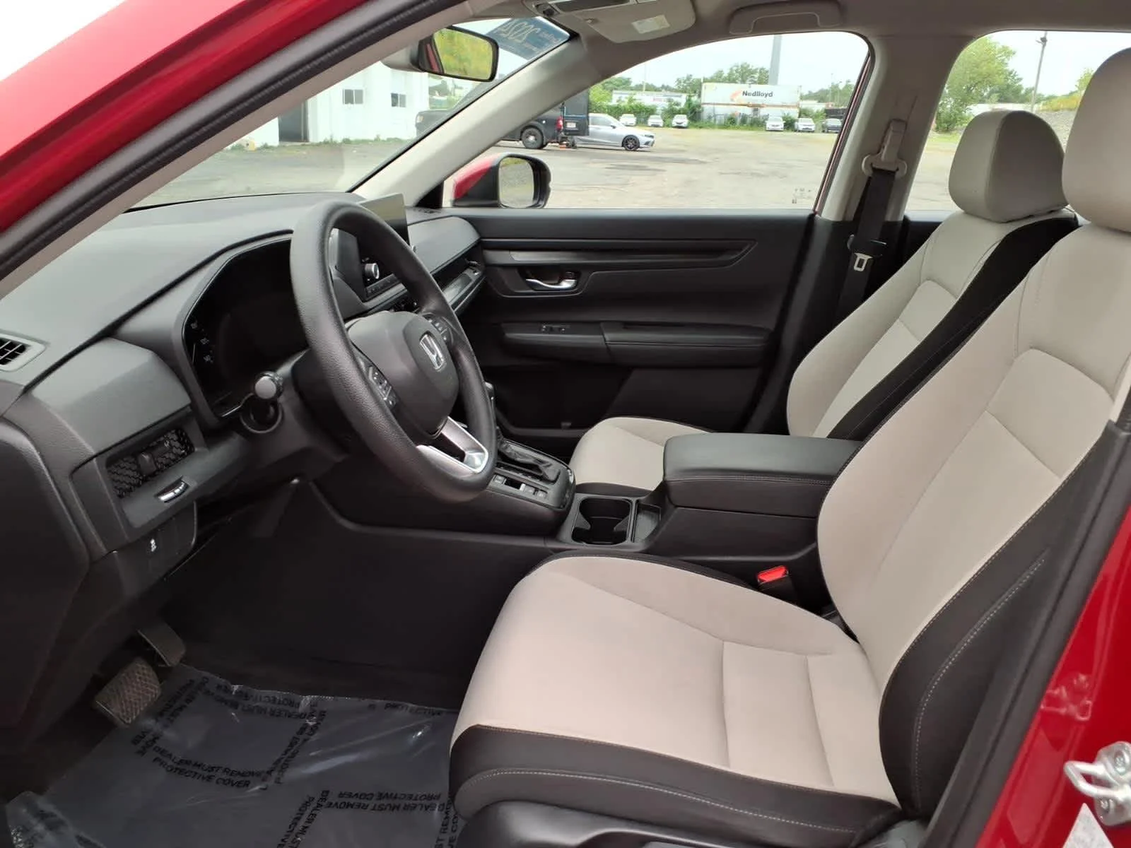 2024 Honda CR-V LX - Photo 17