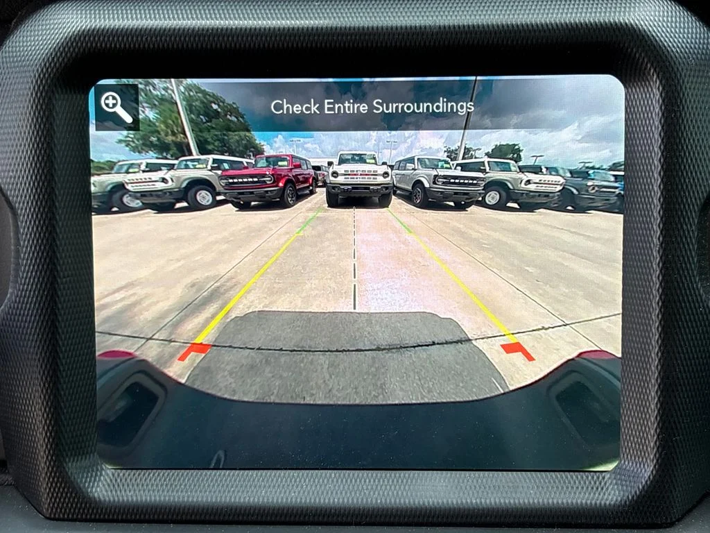 Used 2022 Beige Jeep Rubicon image 27