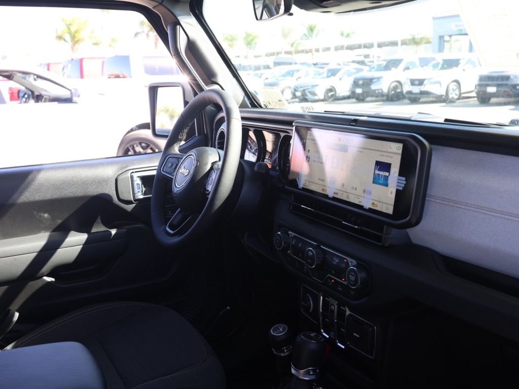 New 2026 Granite Crystal Metallic Clear-Coat Exterior Paint Jeep Sport S image 18