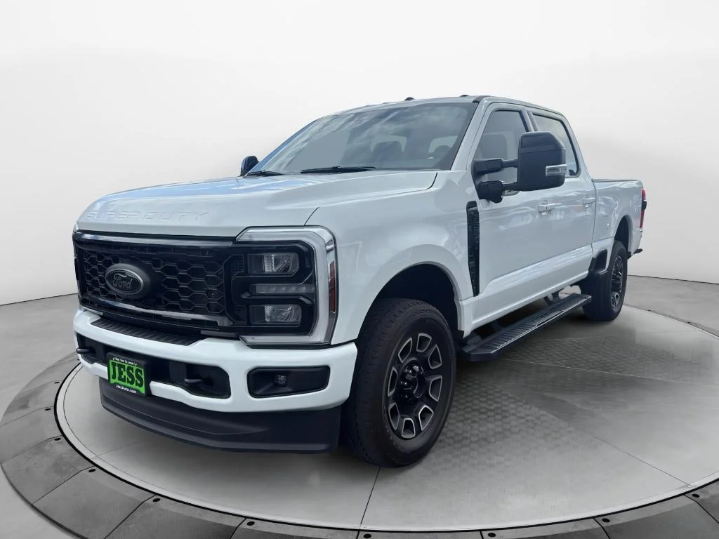 2025 Ford F-350 Lariat 4x4 Crew Cab 160 in SRW's photo