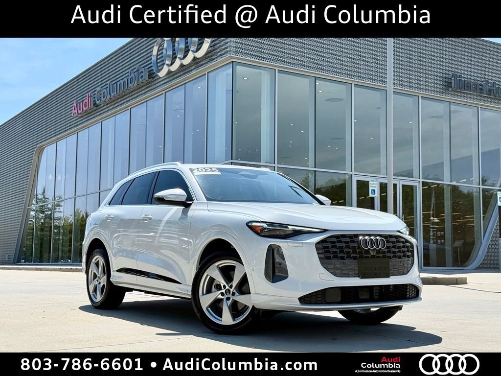 Used 2025  Audi 2.0T Premium Plus image 1