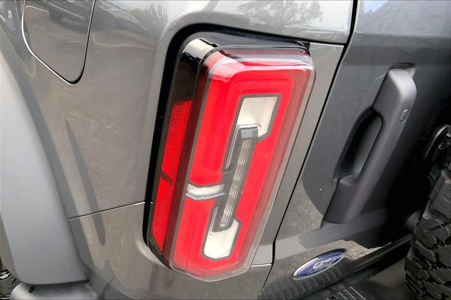 Certified Used 2024 Carbonized Gray Metallic Ford Badlands image 27