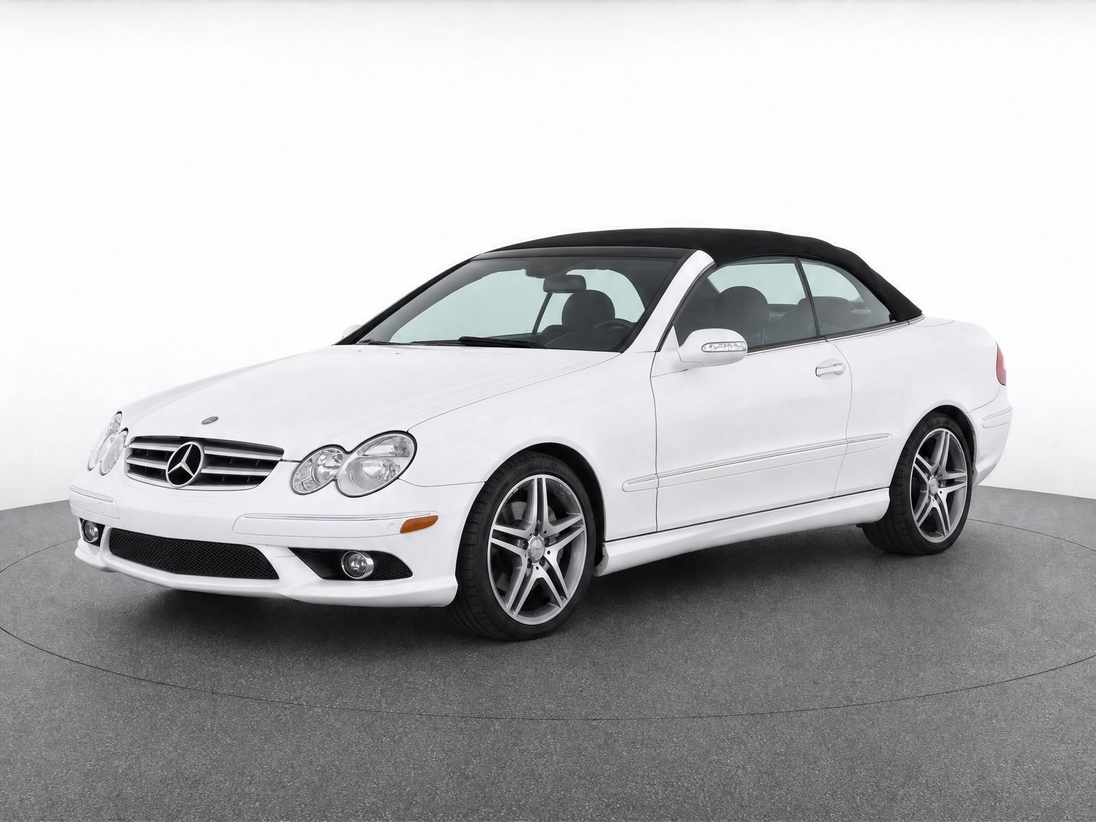 Used 2009 Arctic White Mercedes-Benz CLK 350 image 1