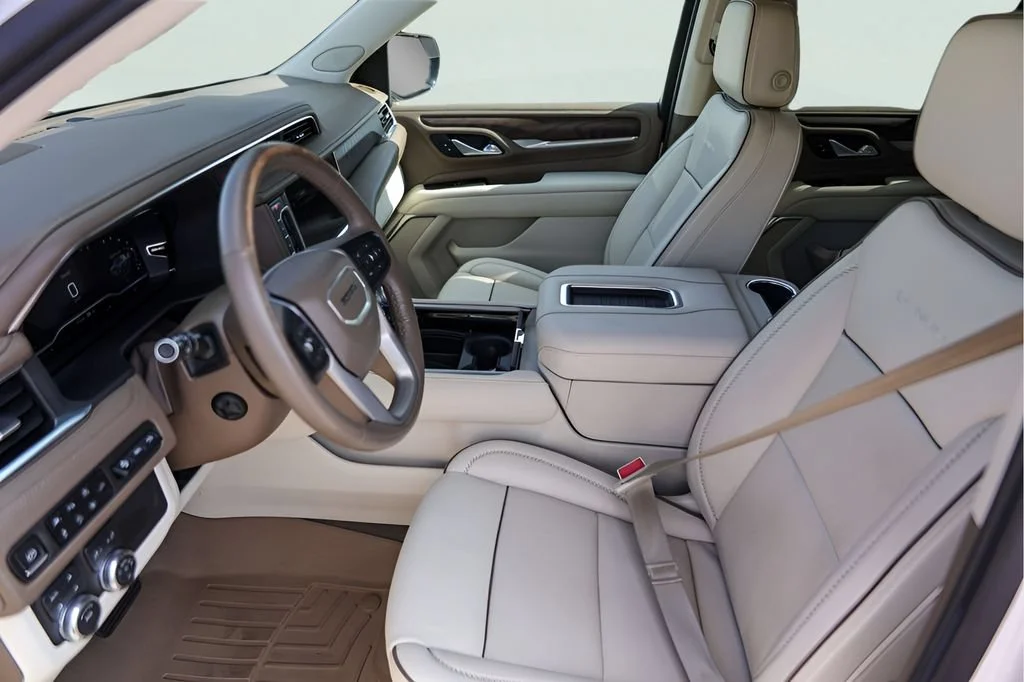 Used 2022 WHITE FROST TRICOAT GMC Denali image 12