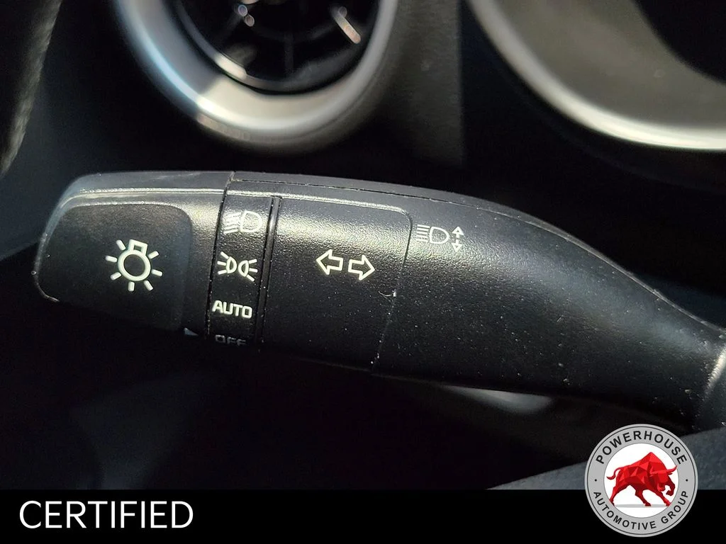 Used 2021 Black Kia LXS image 28