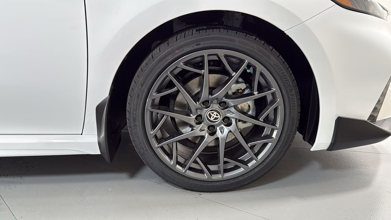 New 2026 Ice Cap Toyota  SE image 21