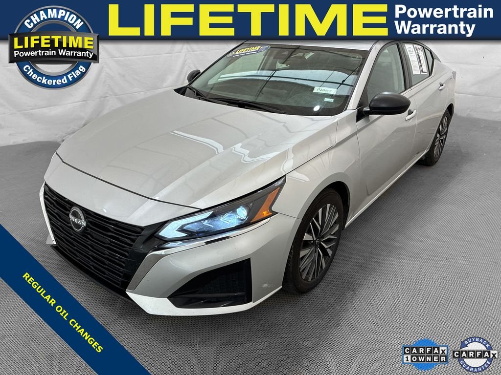 Used 2024 Silver Nissan 2.5 SV image 1