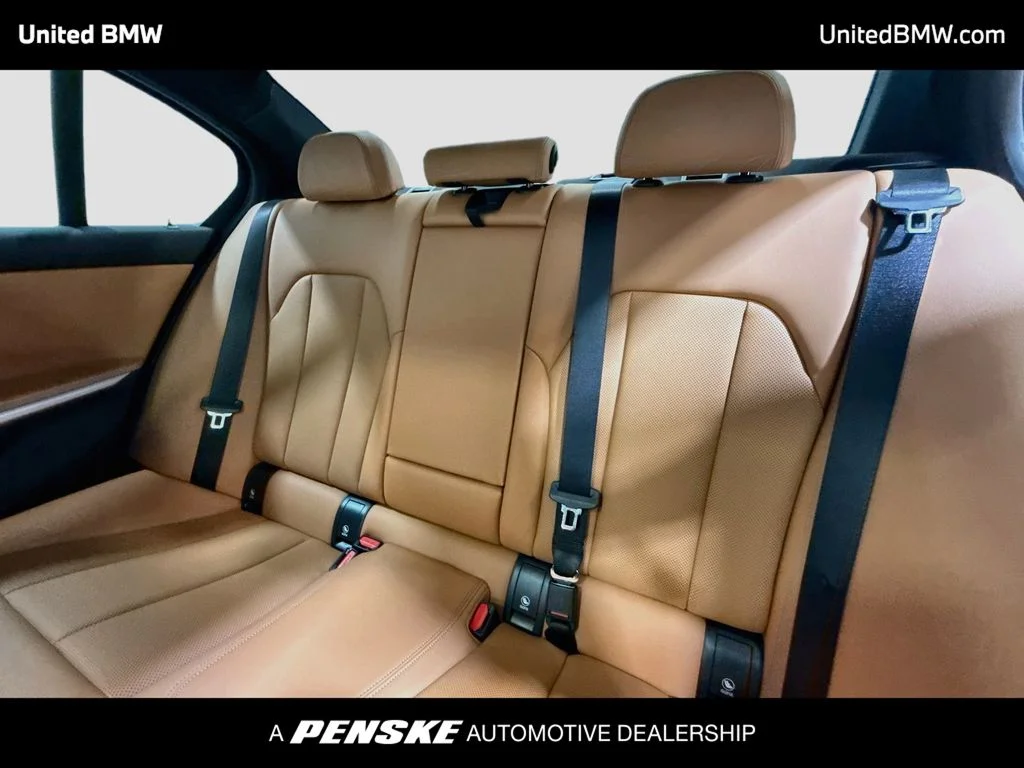 Used 2023 Phytonic Blue Metallic BMW 330i image 20