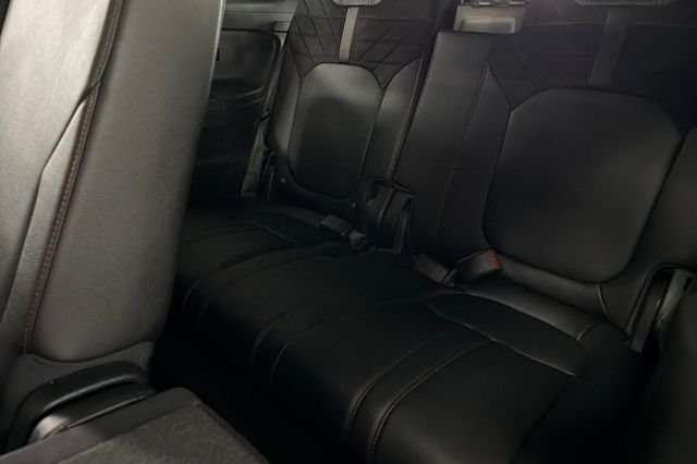 New 2026 Platinum White Pearl Honda Black Edition image 13