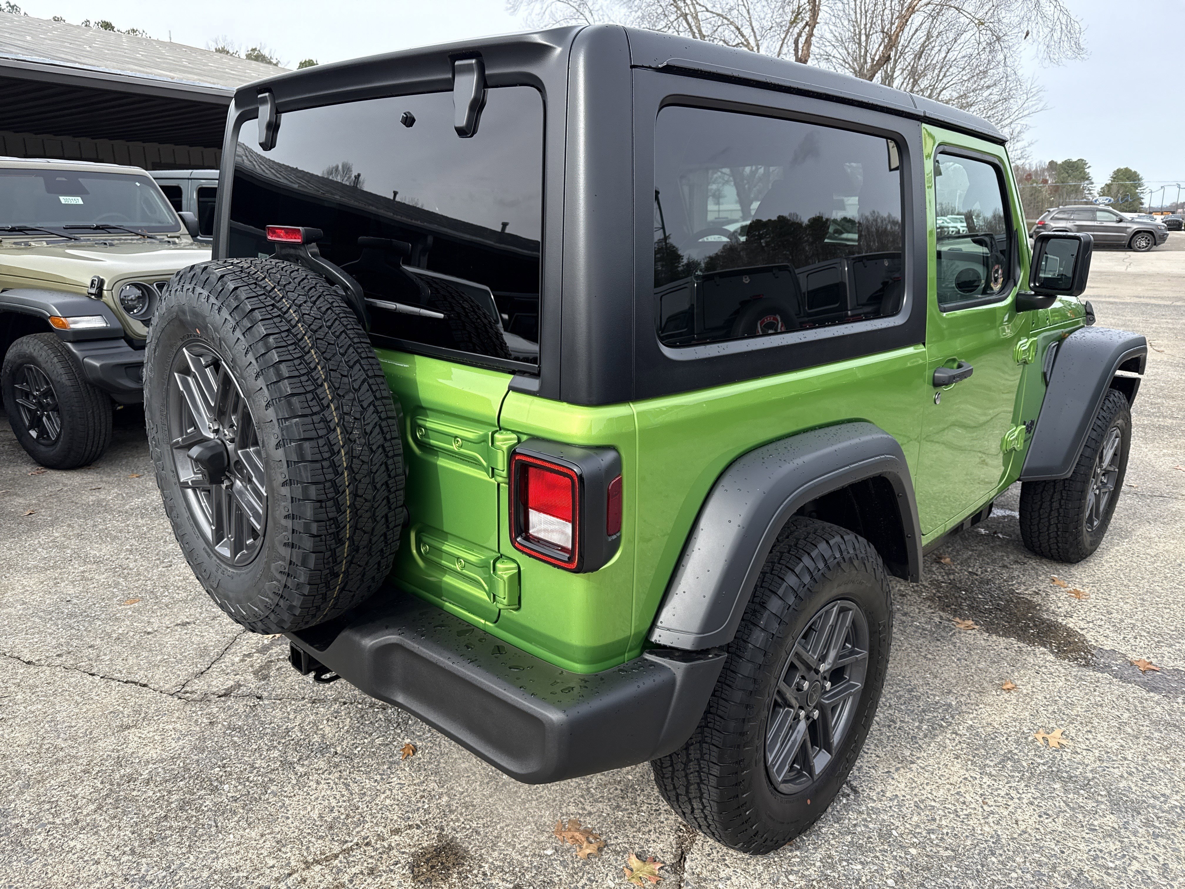 New 2026 Mojito Clearcoat Jeep Sport S image 7