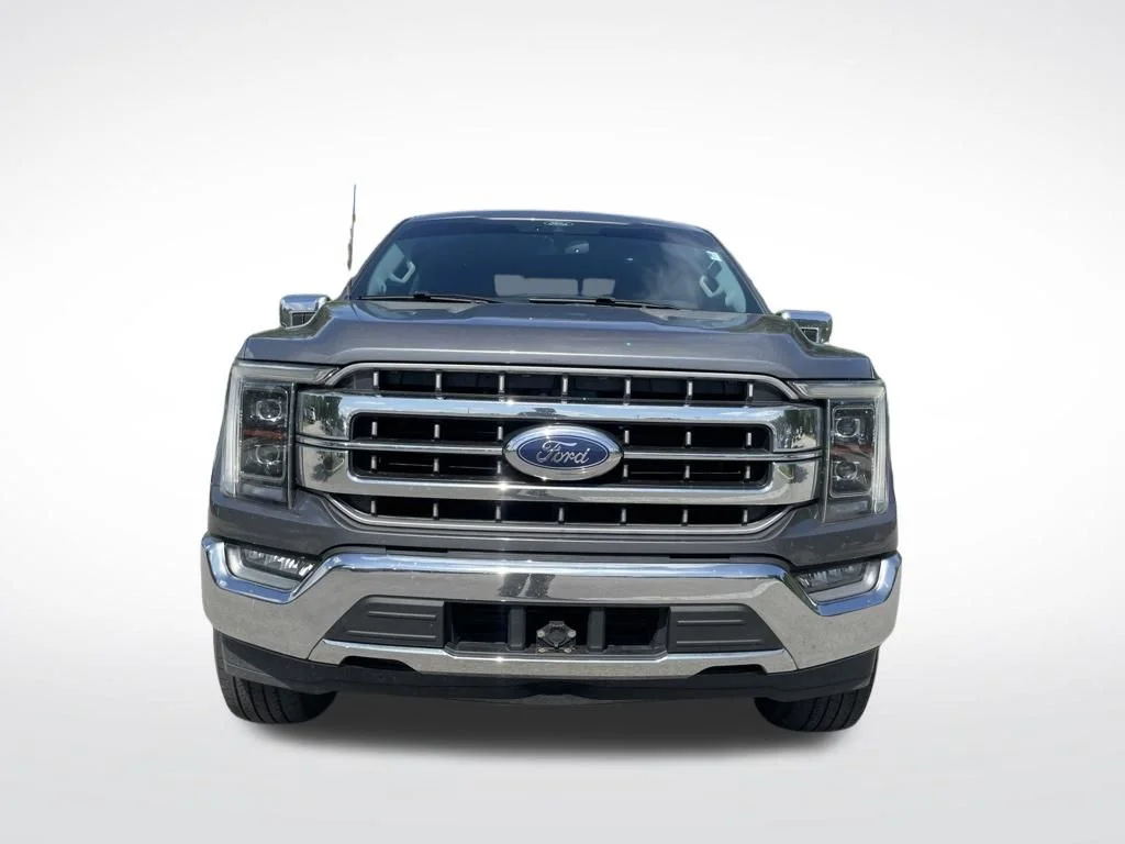 Certified Used 2021 Gray Metallic Ford Lariat image 3