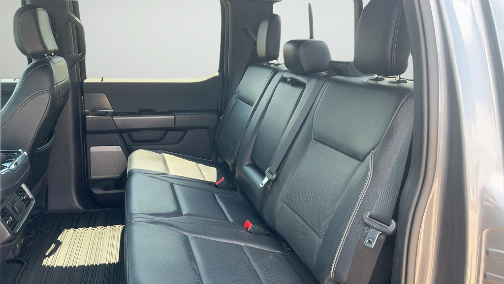 Used 2024 Gray Ford Lariat image 20