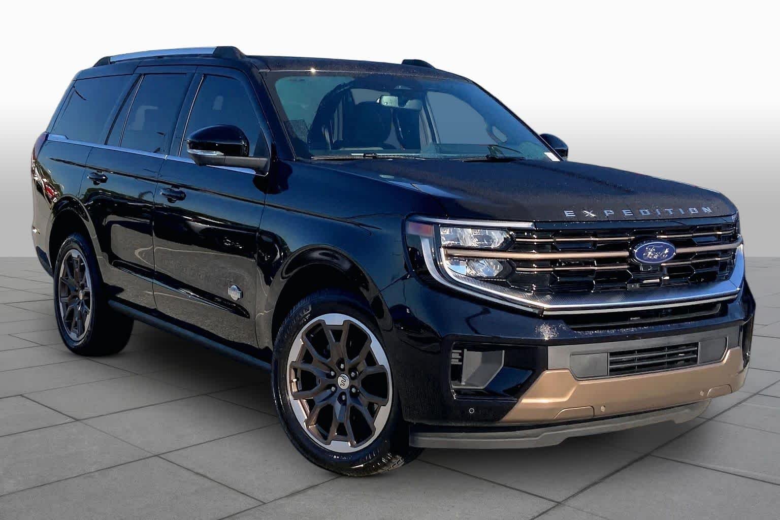 Certified Used 2026 Agate Black Metallic Ford King Ranch image 3