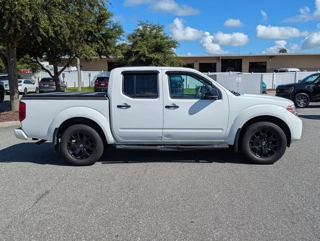 Certified Used 2021 Glacier White Nissan SV image 2