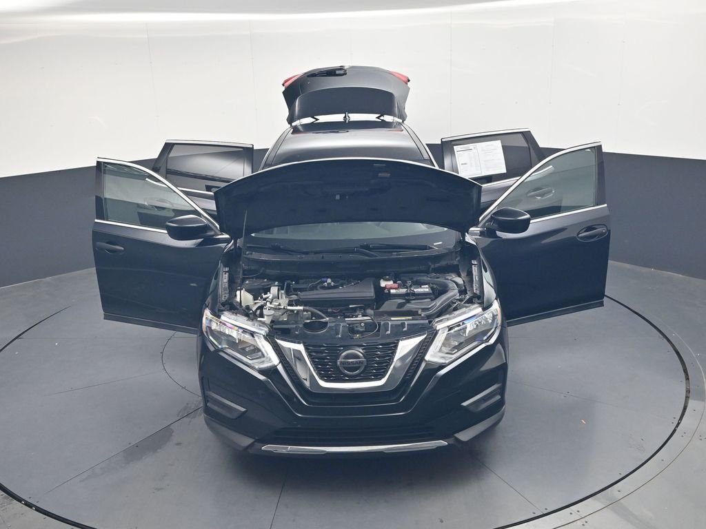 Used 2020 Black Nissan S image 51