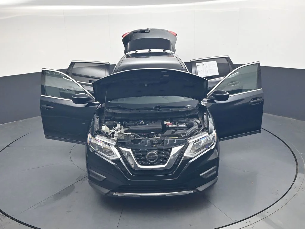 Used 2020 Black Nissan S image 51