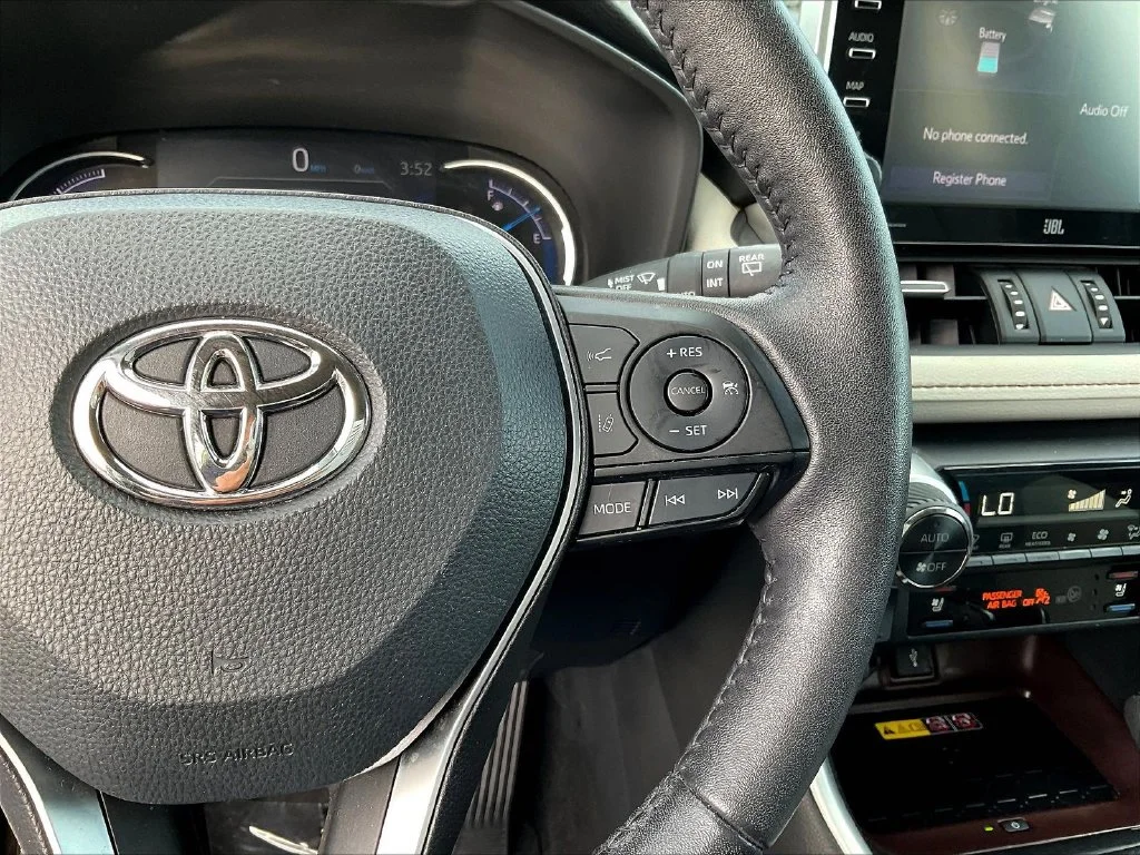 Used 2022 Silver Sky Metallic Toyota Limited image 14