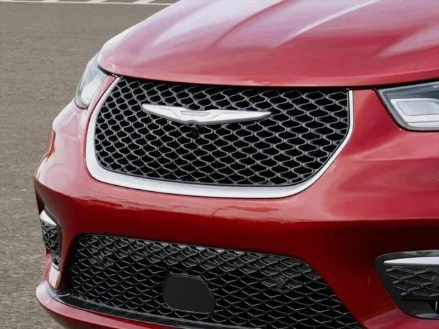 New 2026 Red Hot Pearl-Coat Exterior Paint Chrysler Pinnacle image 7
