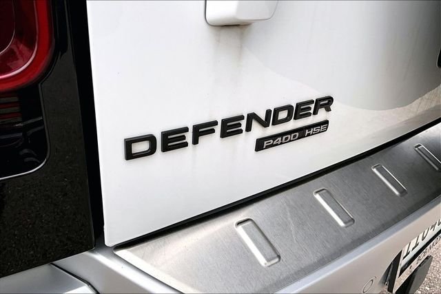Used 2020 White Land Rover HSE image 8