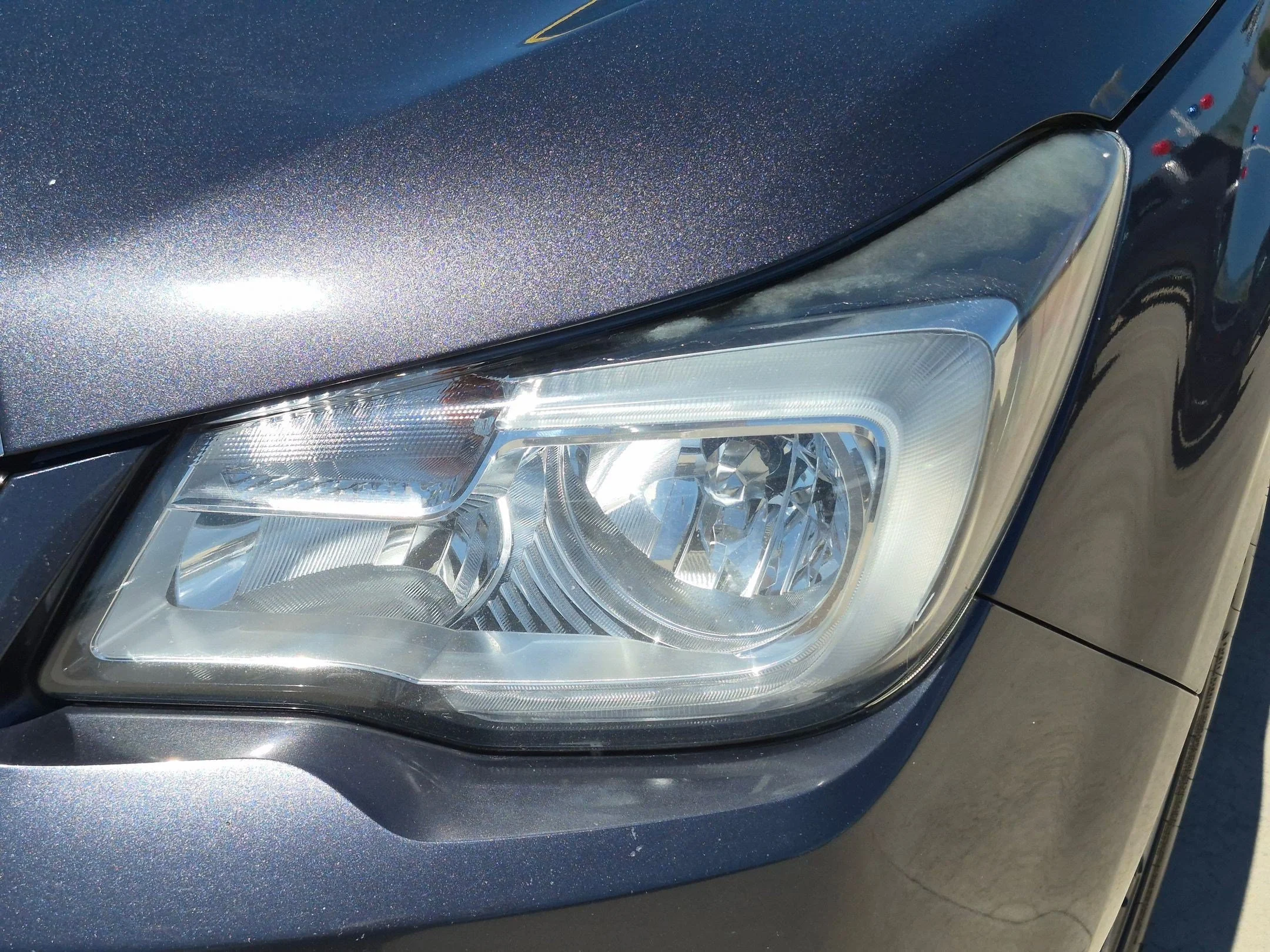 Used 2017 Dark Gray Metallic Subaru Premium image 9