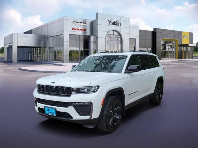 New 2026 Bright White Clear-Coat Exterior Paint Jeep Limited image 2