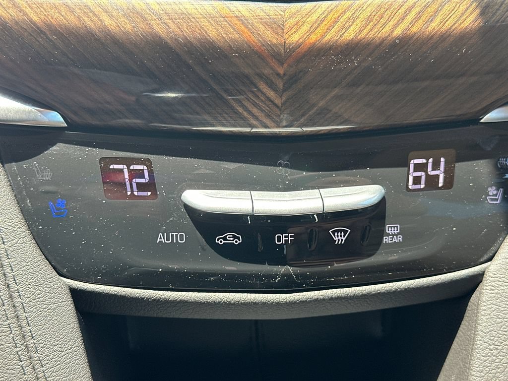 2025 Cadillac XT6 Premium Luxury - Photo 31