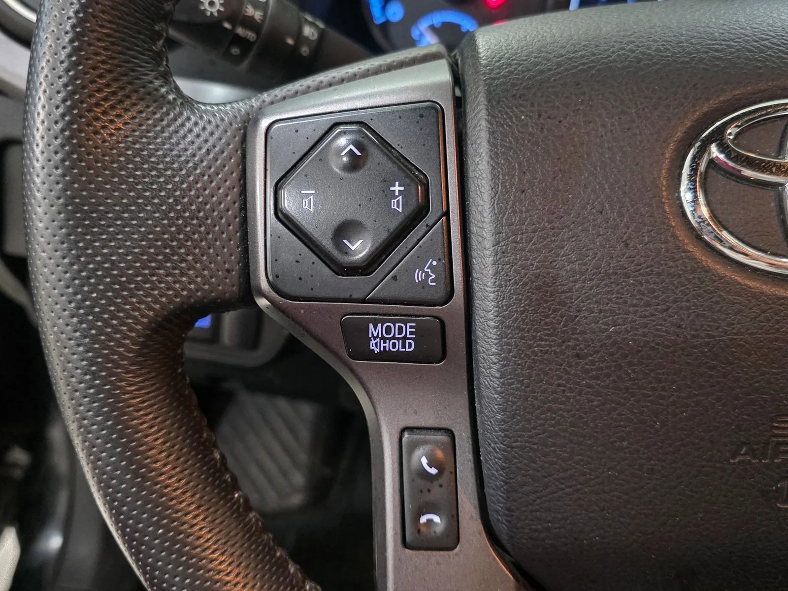Used 2019  Toyota TRD Sport image 34