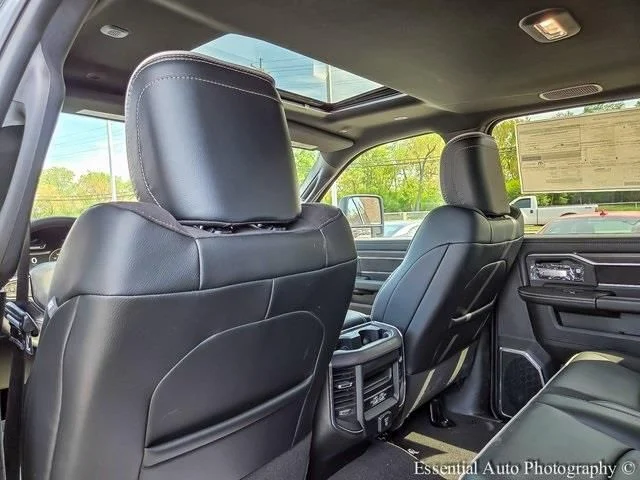 2025 RAM 2500 Laramie - Photo 15